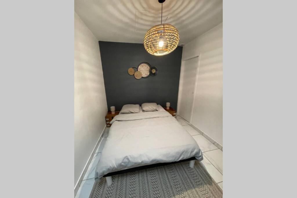Le Petit Pelet - Centre Historique, Proche Halles De Niort, Port Boinot, Moulin Du Roc - 2 Mn Hyper Centre, Wifi Et Netflix Екстериор снимка
